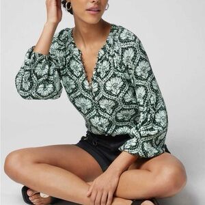 WHBM Top Blouse Bishop Sleeve High Low Green Black Medallion L Boho Work Party